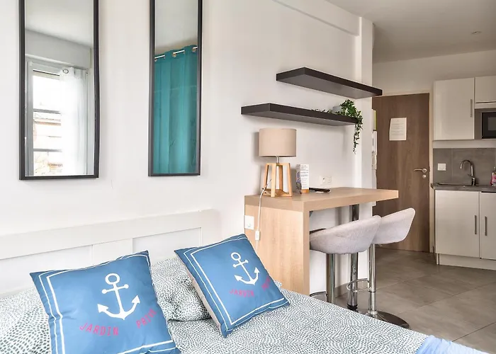 Cosy Quartier Harteloire Proche Centre-ville ブレスト